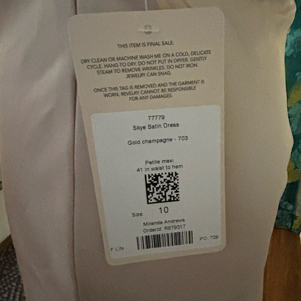NWT Revelry Skye Satin Bridesmaid Dress Gold Champagne Size 10 Petite Maxi - Picture 4 of 8